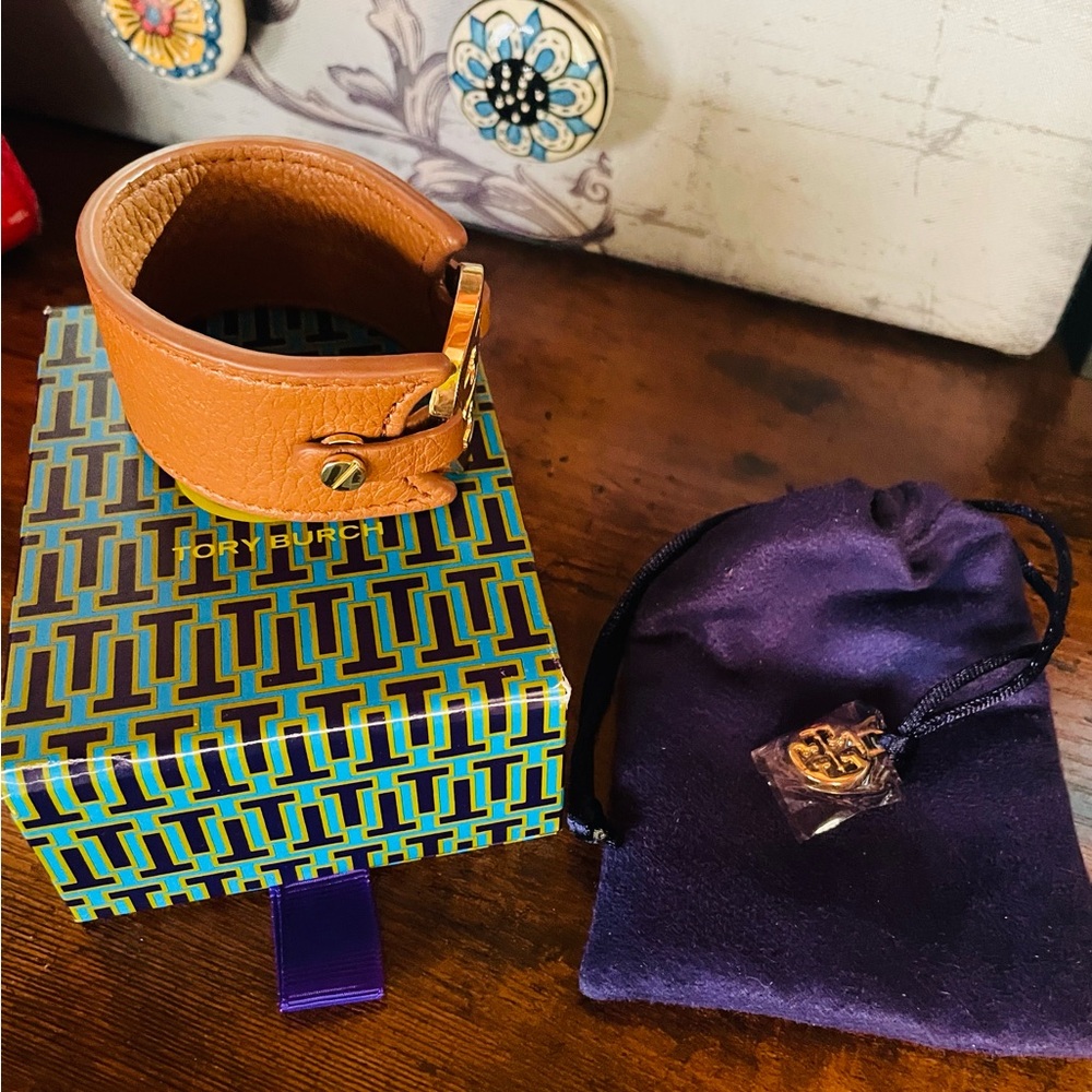 Tory Burch Wide Leather and Gold Emblem Double-Snap Cuff Bracelet - Picture 9 of 12